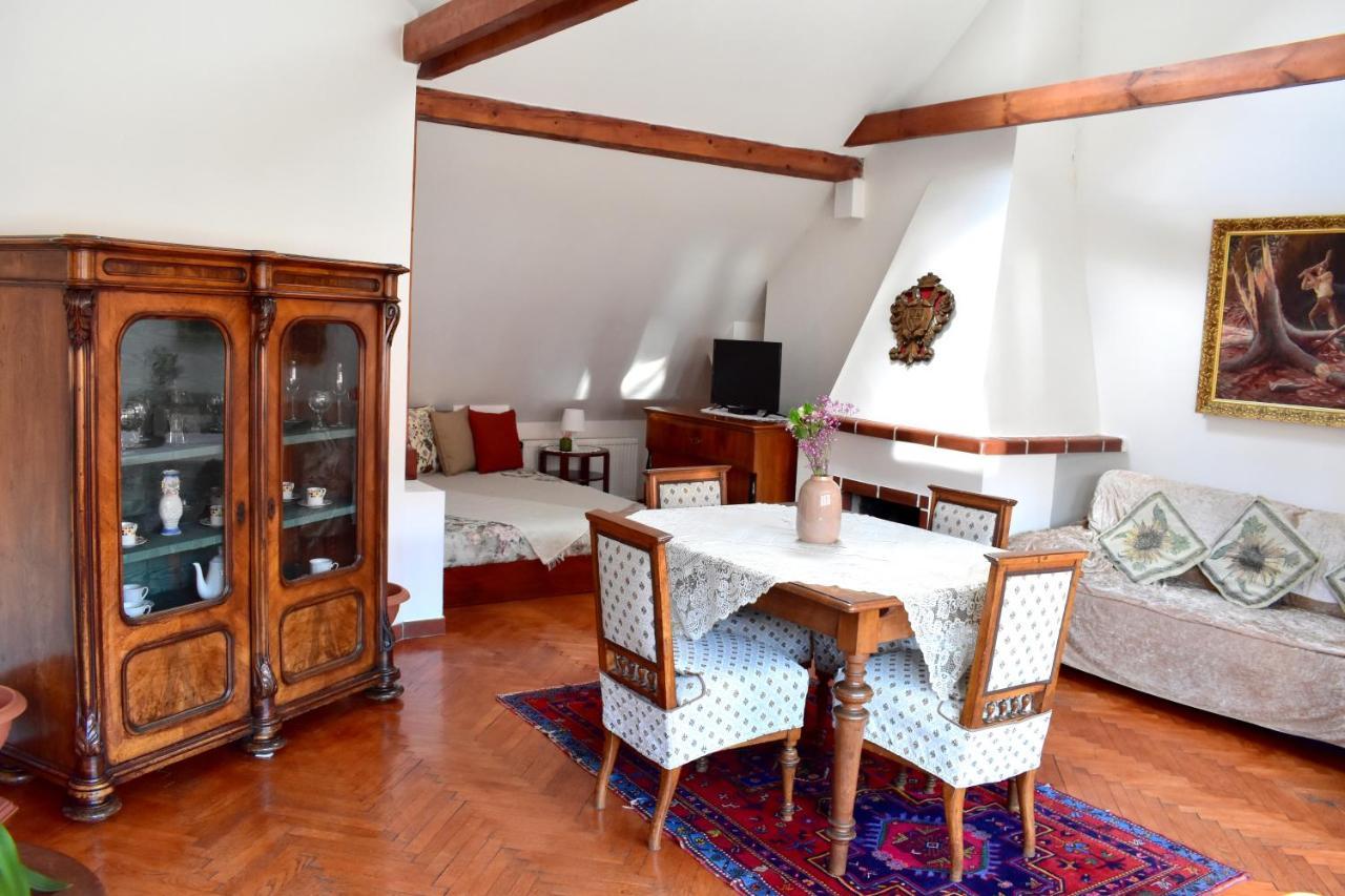Apartmán Old Town Konviktska - Bohemian